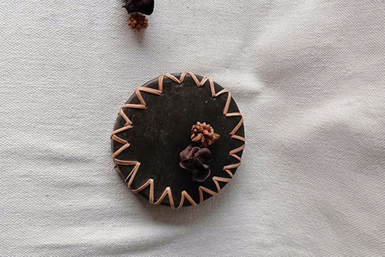 natural and artistic